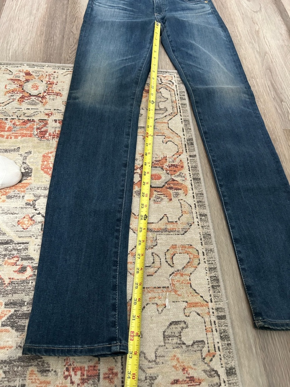 AG The Harper straight leg Jeans - Picture 11 of 16